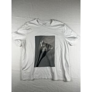 Calvin Klein Classic Fit T-Shirt XL White Graphic Print Crew Neck Cotton NWOT